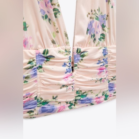 NWT Zara Pale Pink Blue Floral Deep V Cropped Halter Neck Ruched Top sz Small - Picture 7 of 11